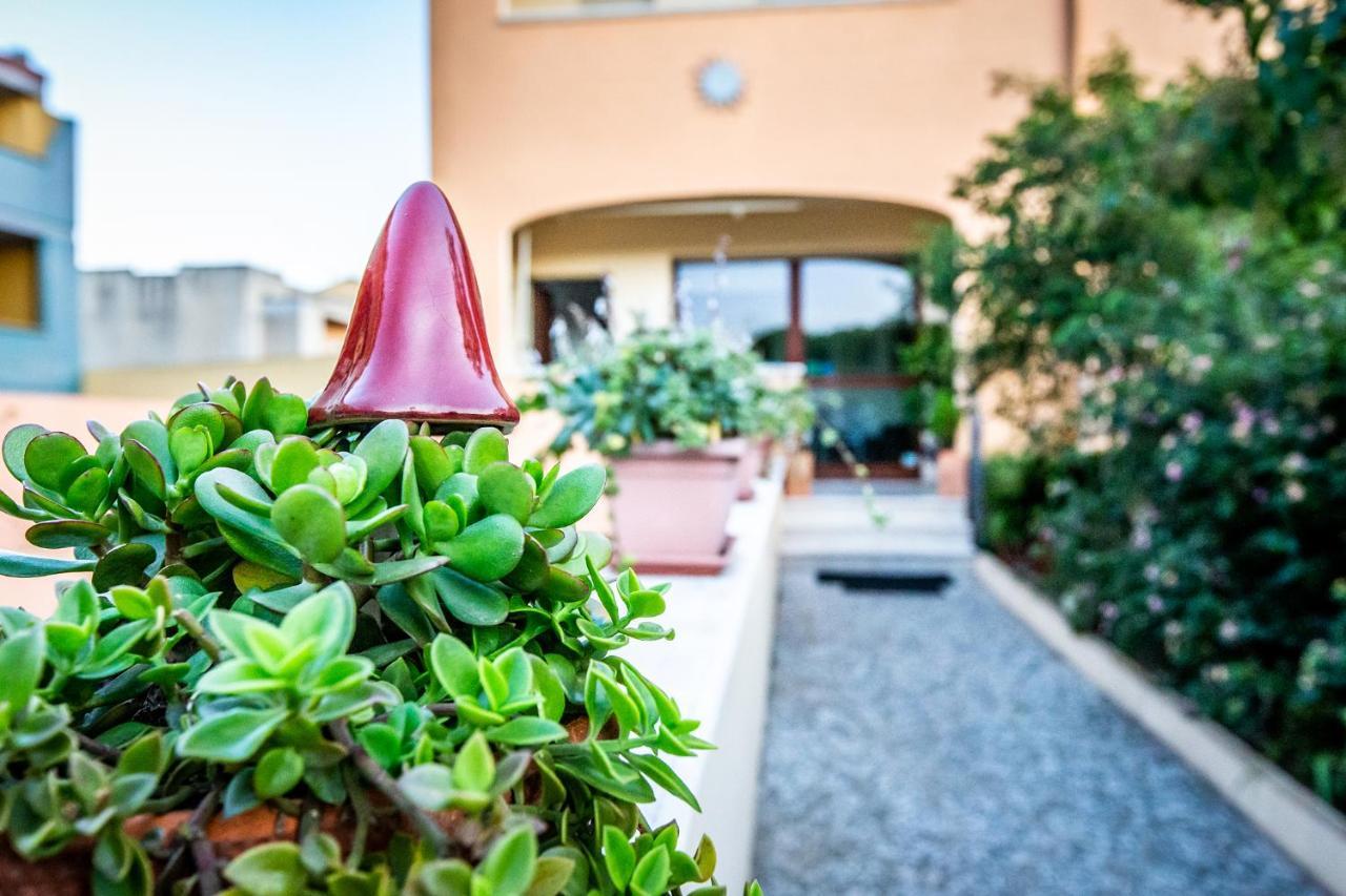 Hotel Sun&Sardinia à Monserrato Extérieur photo