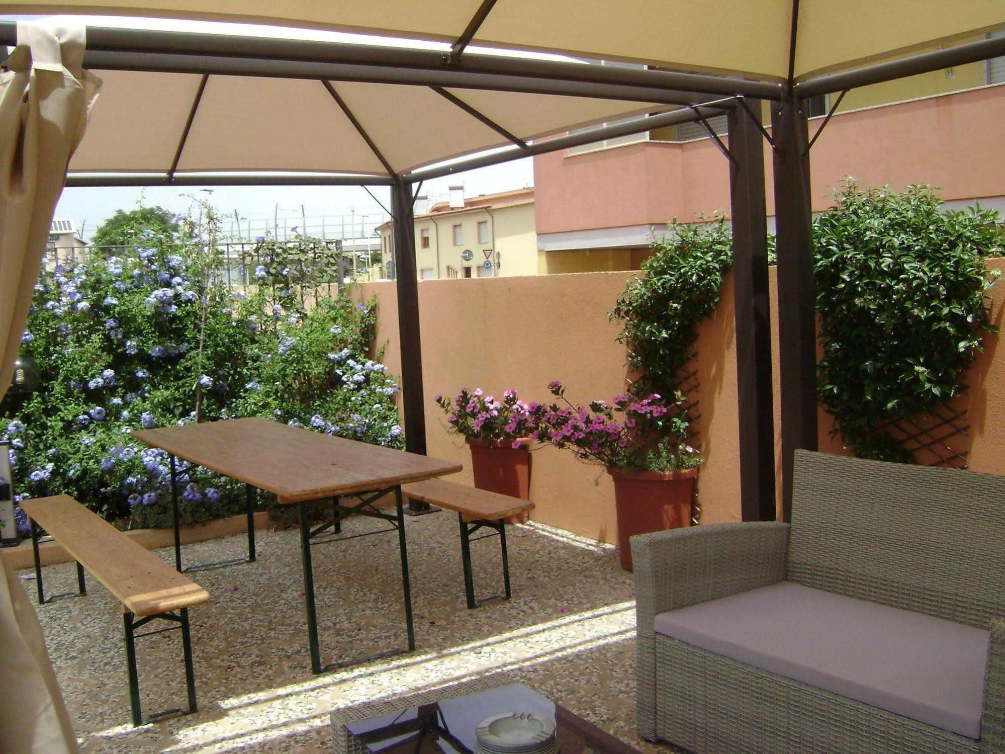 Hotel Sun&Sardinia à Monserrato Extérieur photo