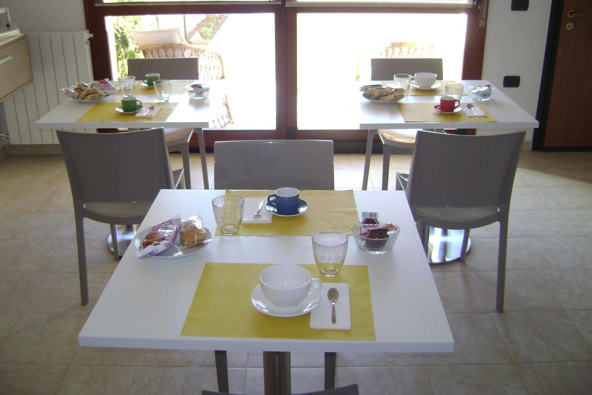 Hotel Sun&Sardinia à Monserrato Extérieur photo