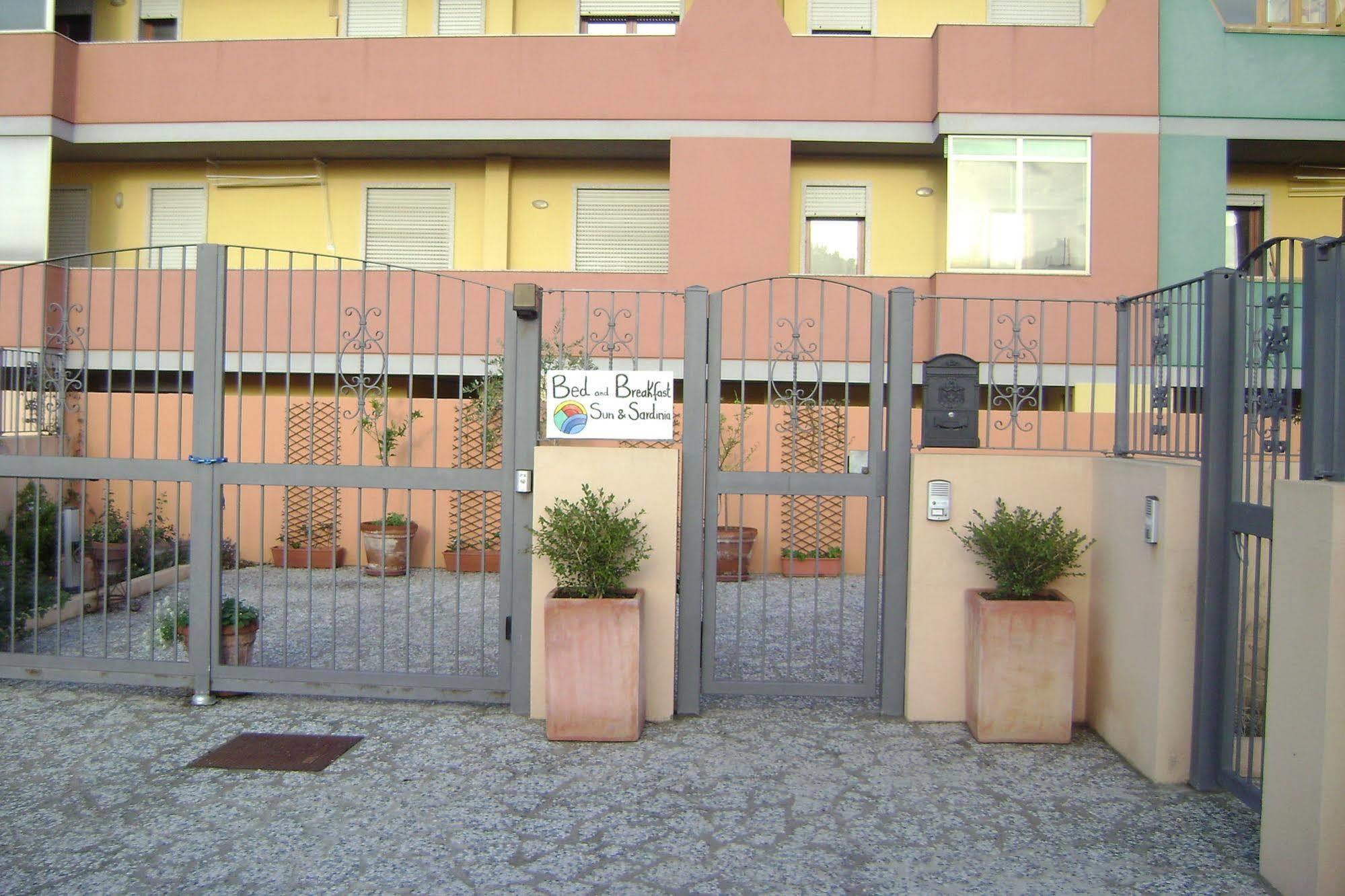 Hotel Sun&Sardinia à Monserrato Extérieur photo