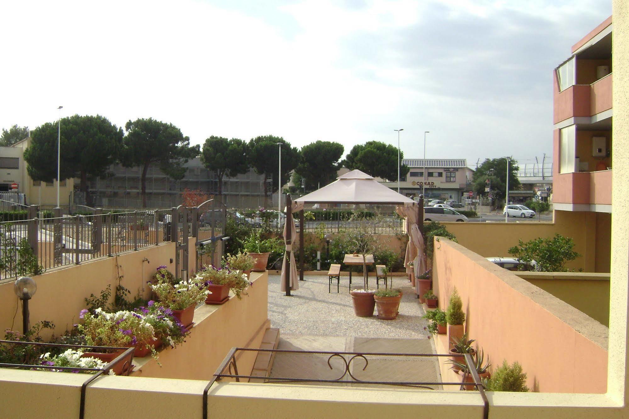 Hotel Sun&Sardinia à Monserrato Extérieur photo