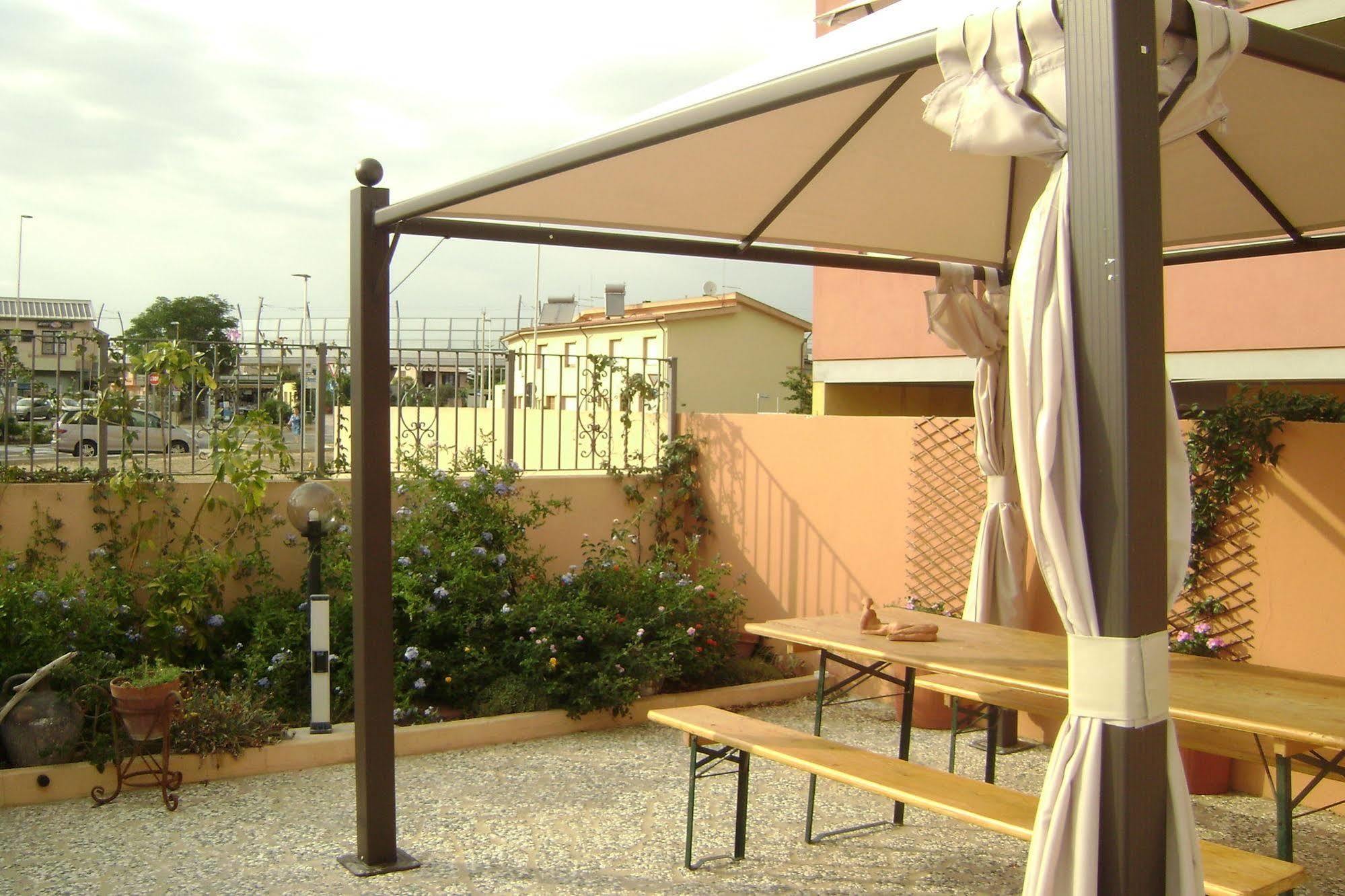 Hotel Sun&Sardinia à Monserrato Extérieur photo